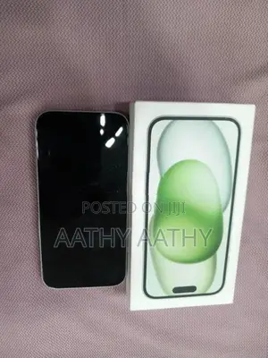 Apple iPhone 15 128GB (Used)