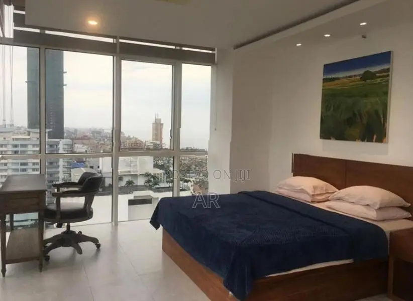 Colombo 03 Luxury Apartment for Rent