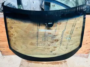 Vezel RS Windscreen