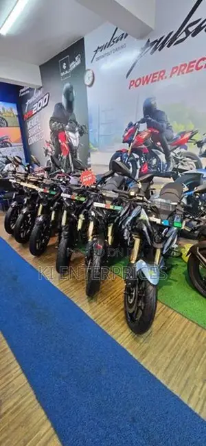 Bajaj Pulsar N160 Premium 2026