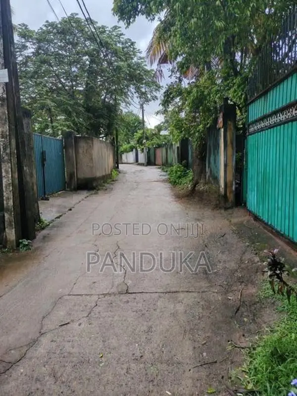 Land for Sale in Kelaniya - Waragoda