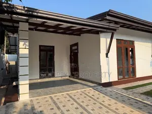 Super Luxury Modern Single Storey House for Sale in Piliyandala