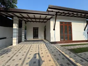 Super Luxury Modern Single Storey House for Sale in Piliyandala