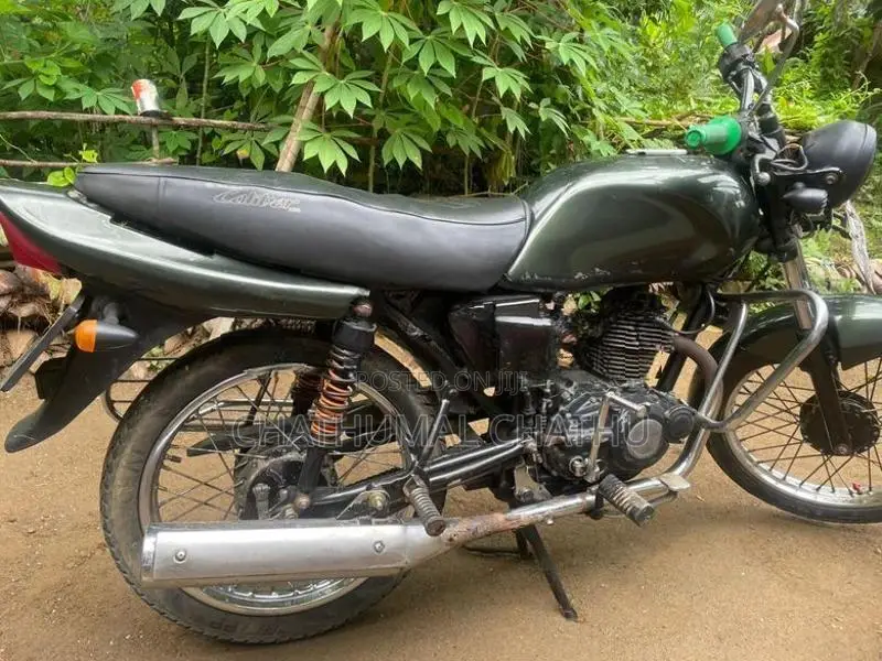 Bajaj Caliber 1999
