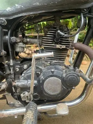 Bajaj Caliber 1999