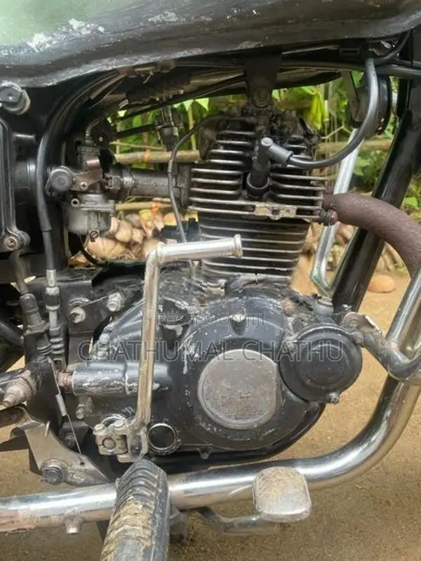 Bajaj Caliber 1999