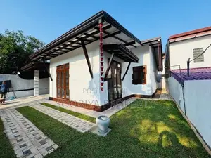 Super Luxury Modern Single Storey House for Sale in Piliyandala