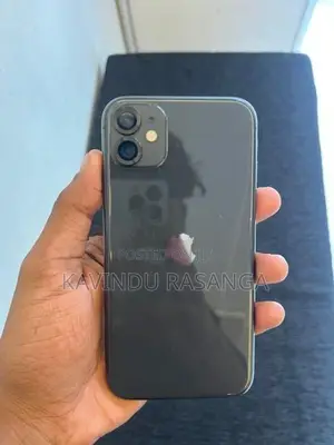 Apple iPhone 11 (Used)