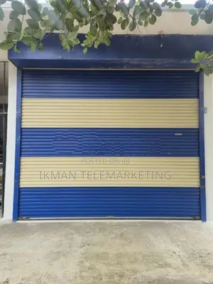 Commercial Building for Rent in Menikhinna