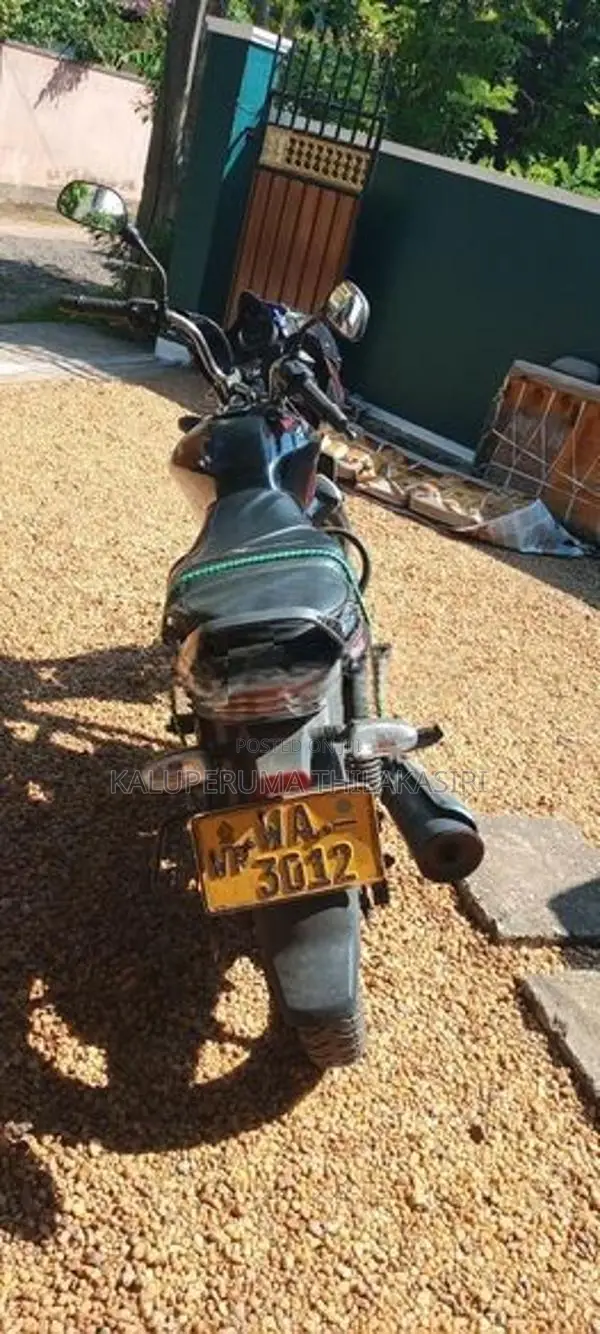 Bajaj Discover 2010