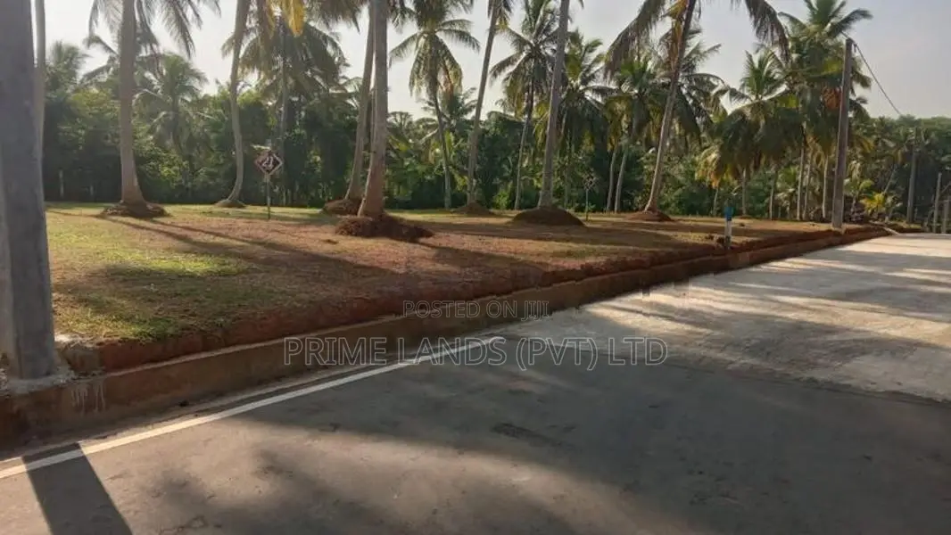 ගම්පහට ආසන්නව ඉඩමක් විකිණීමට
