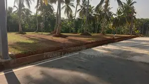 ගම්පහට ආසන්නව ඉඩමක් විකිණීමට