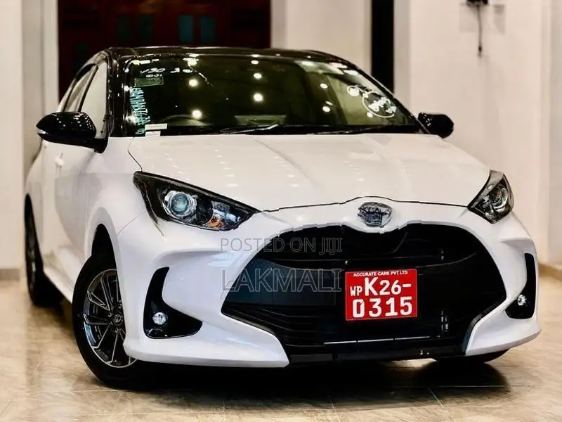 Toyota Yaris Two-Tone LTD 2023