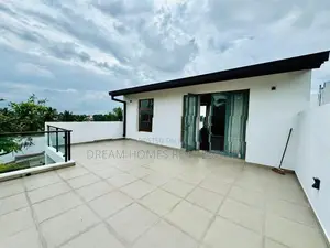 Stunning 2-Storey House for Sale in Thalawathugoda Town