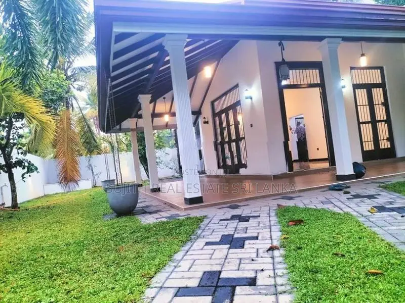 Brand New Luxury House For Sale in Negombo