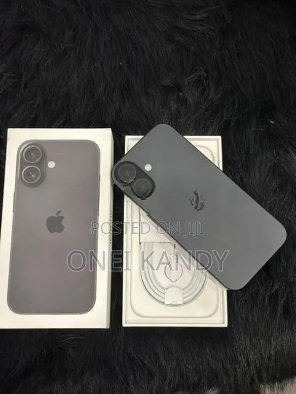 Apple iPhone 16 128GB (Used)