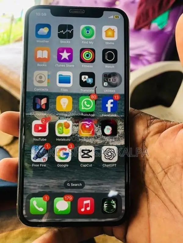 Apple iPhone XS (Used)