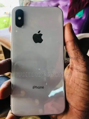 Apple iPhone XS (Used)