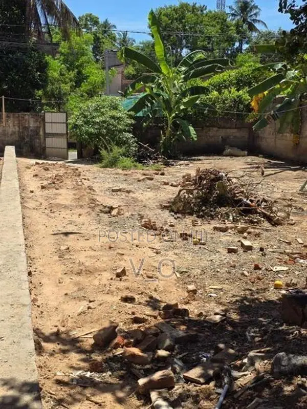 Land for Sale in Batticaloa Town