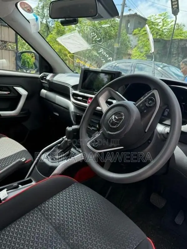 Toyota Raize G 2025 Safety