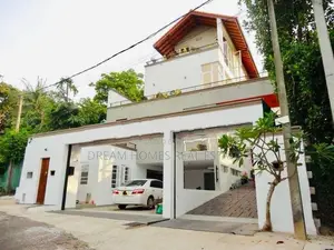 Architectural Designed 4-Story Super Luxury House for Sale in Pelawatt
