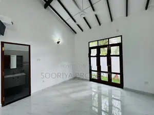 Brand New Uncommon Spacious House for Sale in Piliyandala