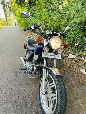 Honda CM Custom 2006