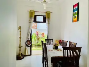 පිළියන්දල නගරය අංගසම්පූර්ණ දෙමහල් නිවසක්