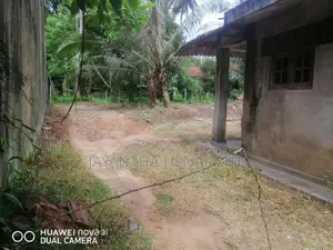 Land for Sale Naiwala Veyangoda