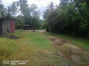 Land for Sale Naiwala Veyangoda