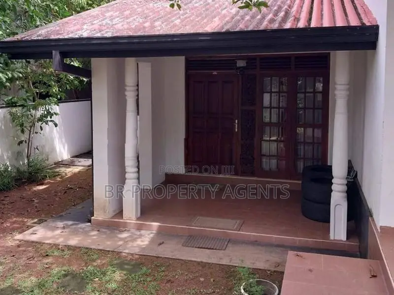 Single Storey House for Sale in Piliyandala