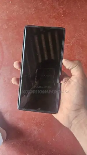 Samsung Galaxy S22 Ultra (Used)