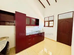 Elegant Modern Living in Heart of Kotte – Fully Furnished 4BR Beauty