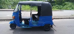 Bajaj RE 2011