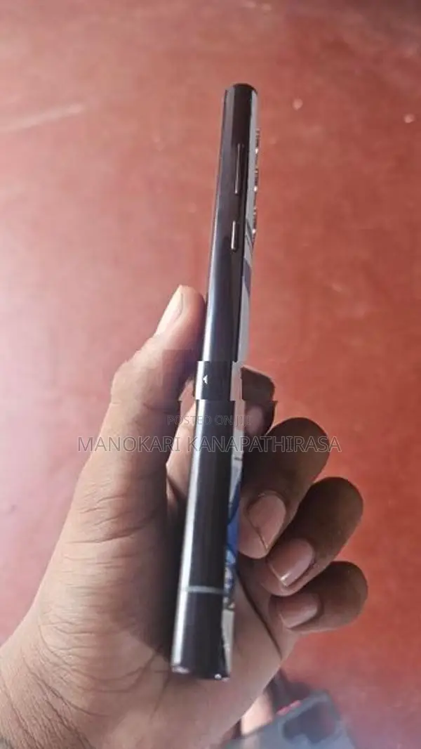 Samsung Galaxy S22 Ultra (Used)