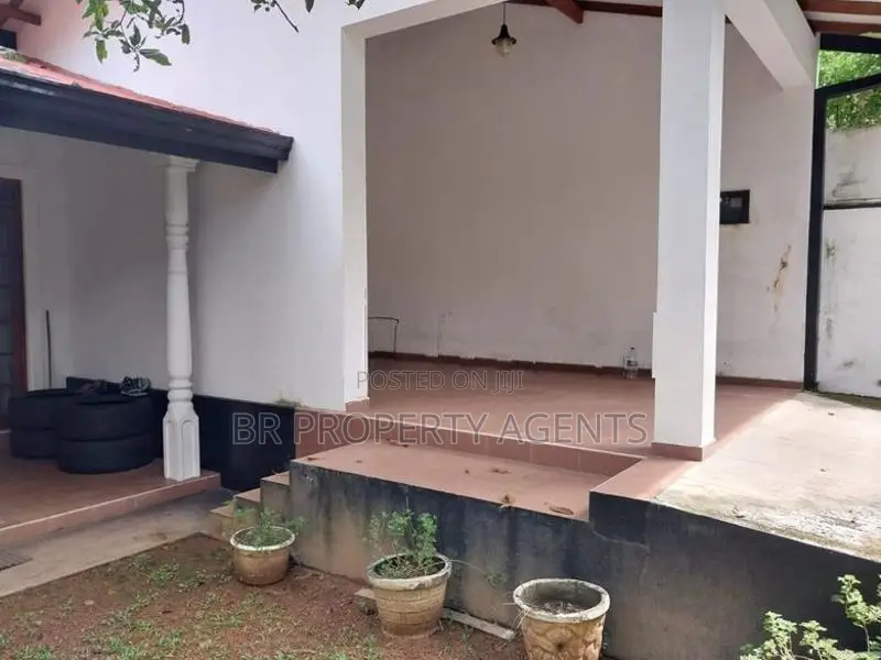 Single Storey House for Sale in Piliyandala