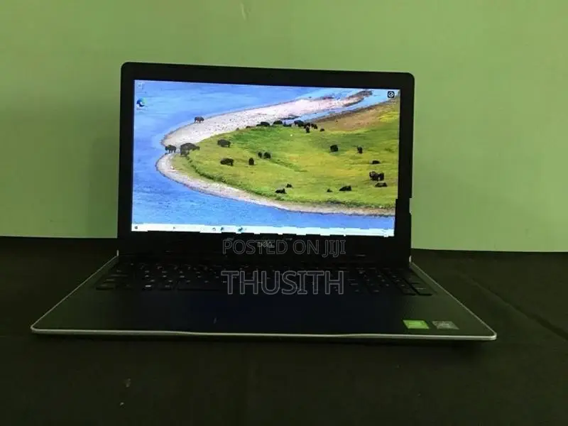 Dell Inspiron 3593 i5 10th Gen 4GB Laptop