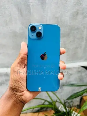 Apple iPhone 13 (Used)