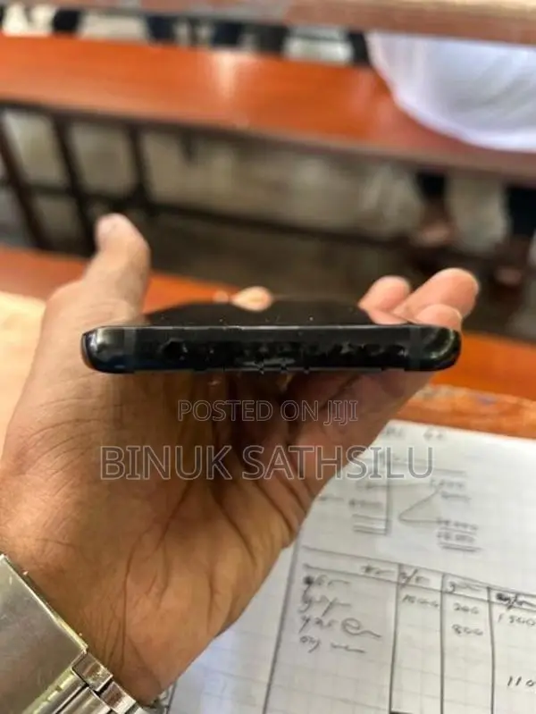 Samsung Galaxy S9 (Used)