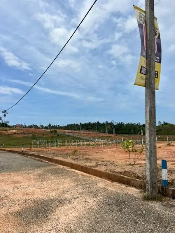 Land for Sale Aluthgama