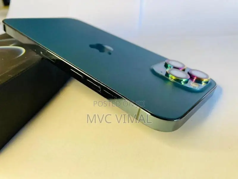 Apple iPhone 12 Pro Max 256GB (Used)