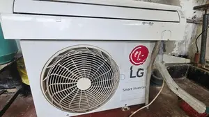 LG 12000 BTU Split Air Conditioner