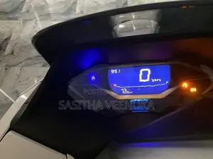 Honda PCX160 2025