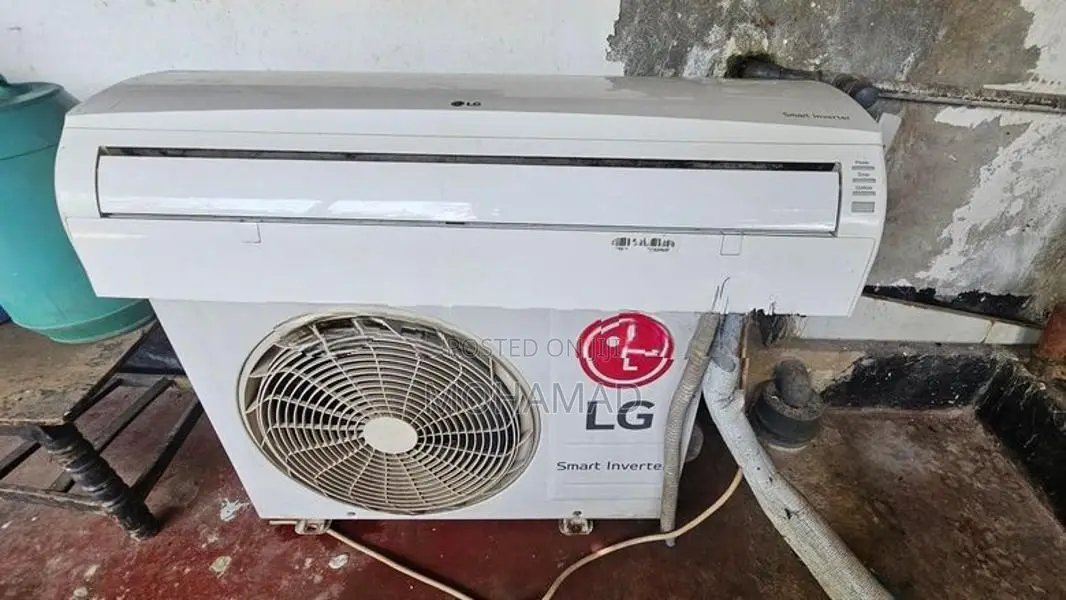 LG 12000 BTU Split Air Conditioner