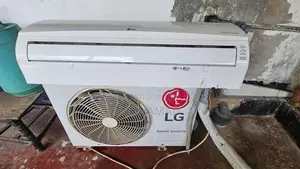 LG 12000 BTU Split Air Conditioner