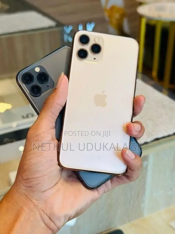 Apple iPhone 11 Pro 256GB (Used)