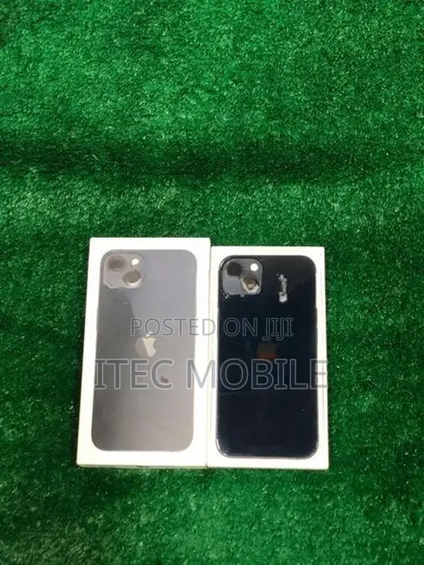 Apple iPhone 13 (Used)