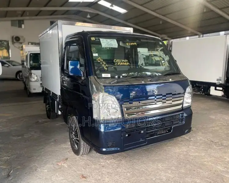 Suzuki Carry Freezer Truck 2023
