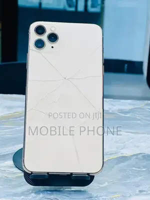 Apple iPhone 11 Pro Max (Used)