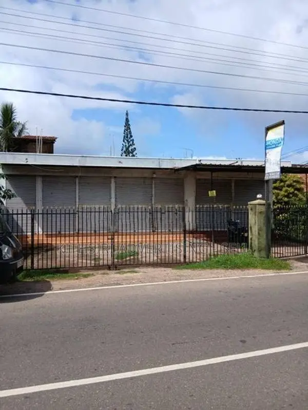 Commercial Building for Rent in Wennappuwa